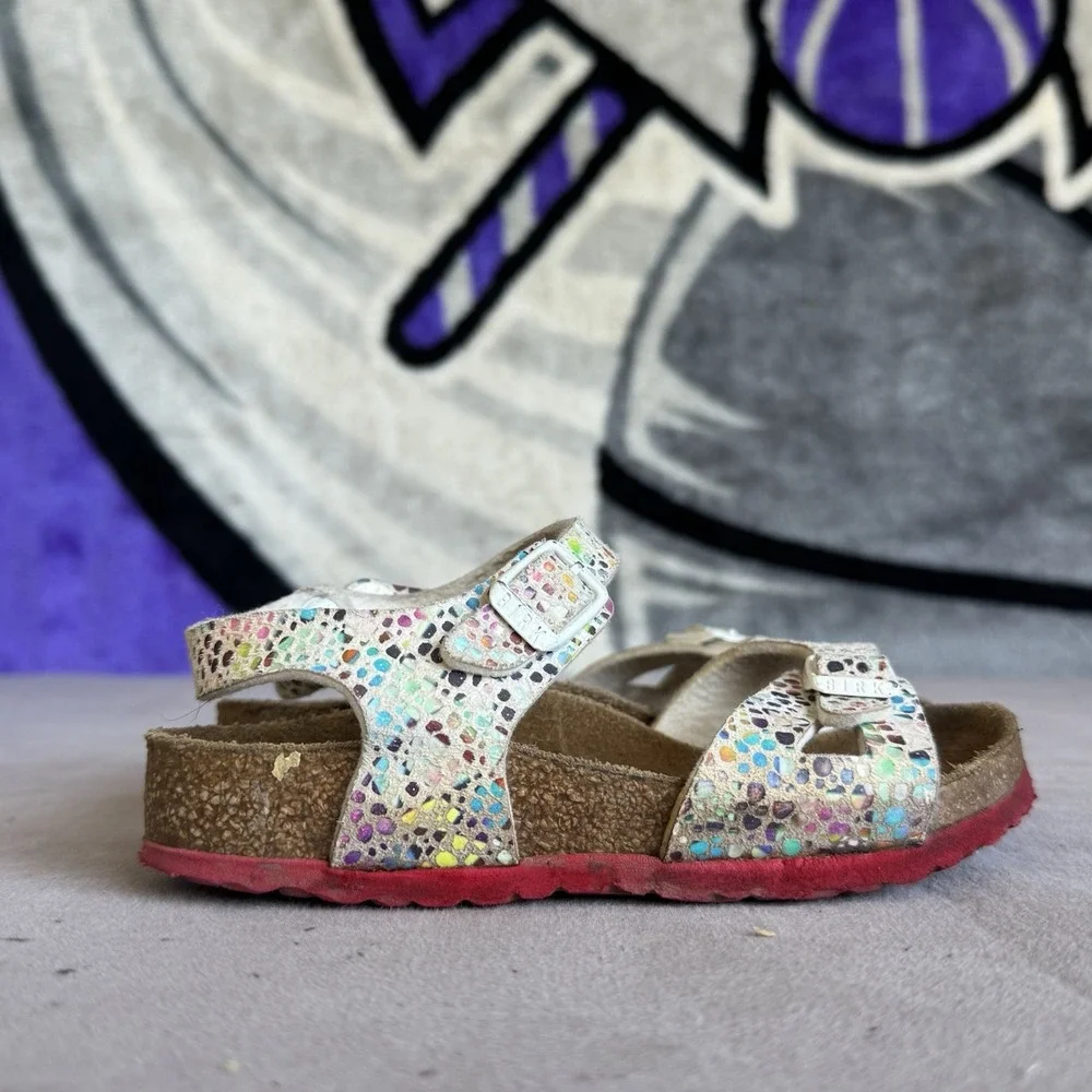 Size 28/c10 - Birkenstock Girls' White Taormina Mosaic Sandals